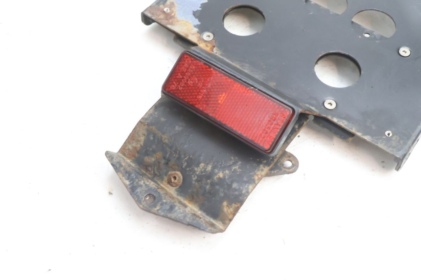 photo de UCHWYT TABLICY REJESTRACYJNEJ YAMAHA TDM ABS 900 (2002 - 2014) - Szczegół części