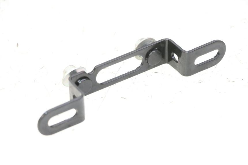 photo de UCHWYT TABLICY REJESTRACYJNEJ YAMAHA XMAX X-MAX 125 (2021 - 2025) - Widok główny