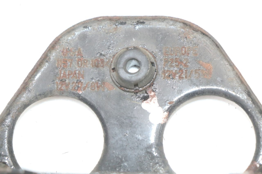 photo de UCHWYT TABLICY REJESTRACYJNEJ YAMAHA XJ F 900 (1983 - 1994) - Zbliżenie techniczne