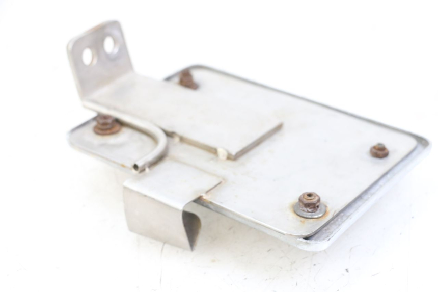 photo de UCHWYT TABLICY REJESTRACYJNEJ YAMAHA XVS DRAG STAR DRAGSTAR 650 (1997 - 2007) - Szczegół części