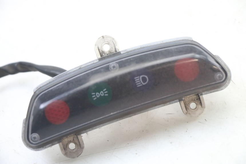 photo de ZESTAW WSKAŹNIKÓW GILERA NEXUS 300 (2008 - 2013) - Szczegół części