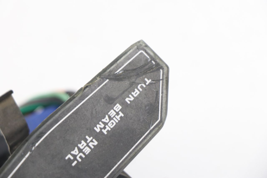 photo de ZESTAW WSKAŹNIKÓW SUZUKI GSXF GSX F 600 (1988 - 1997) - Zoom stanu zużycia