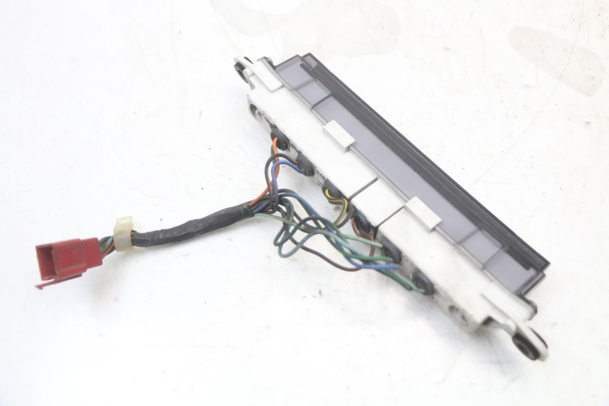 photo de ZESTAW WSKAŹNIKÓW HONDA CBR F 1000 (1993 - 1996) - Zbliżenie techniczne