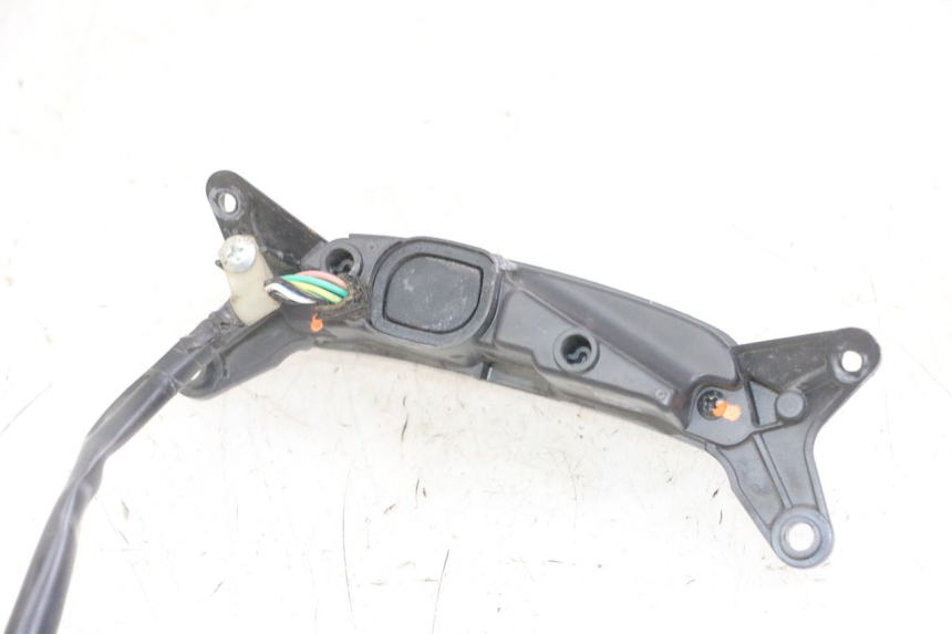 photo de ZESTAW WSKAŹNIKÓW PIAGGIO IE MP3 YOURBAN 300 (2011 - 2016) - Inny kąt widzenia