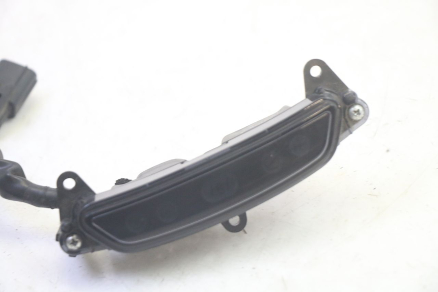 photo de ZESTAW WSKAŹNIKÓW PIAGGIO MP3 HPE 350 (2018 - 2020) - Szczegół części