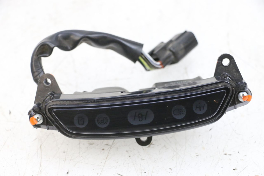 photo de ZESTAW WSKAŹNIKÓW PIAGGIO MP3 HPE 300 (2019 - 2026) - Widok główny