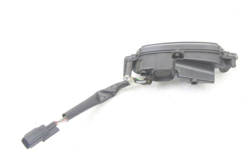 photo de ZESTAW WSKAŹNIKÓW PIAGGIO MP3 500 (2014 - 2017) - Zoom stanu zużycia