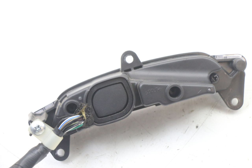 photo de ZESTAW WSKAŹNIKÓW PIAGGIO MP3 500 (2014 - 2017) - Inny kąt widzenia