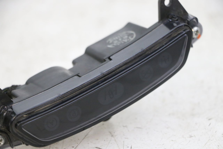 photo de ZESTAW WSKAŹNIKÓW PIAGGIO MP3 500 (2014 - 2017) - Szczegół części