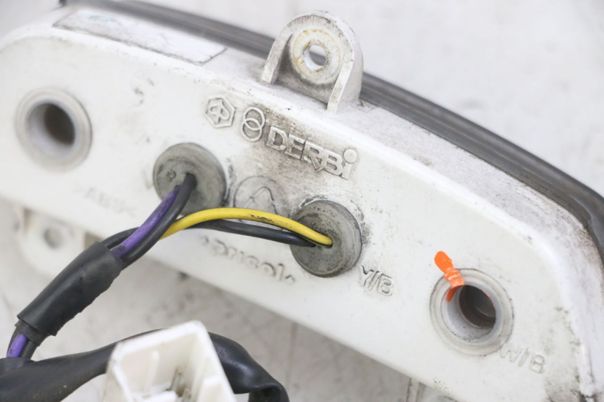 photo de ZESTAW WSKAŹNIKÓW GILERA NEXUS 125 (2009 - 2013) - Zoom stanu zużycia