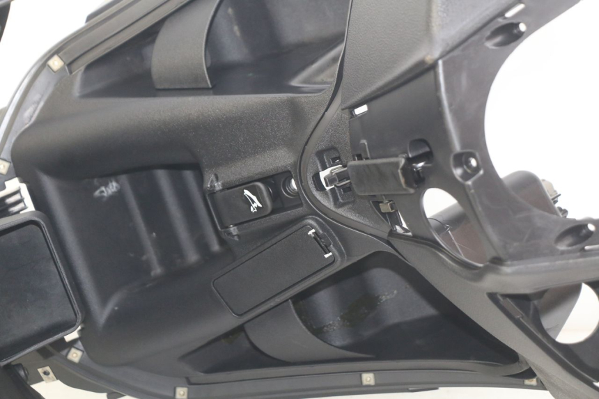 photo de PODSZYBIE WEWNĘTRZNE PIAGGIO BEVERLY 125 (2010 - 2015) - Widok produktu