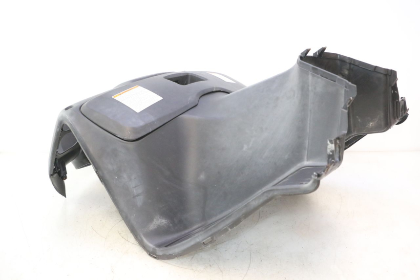 photo de PODSZYBIE WEWNĘTRZNE SUZUKI BURGMAN 125 (2007 - 2014) - Widok z bliska