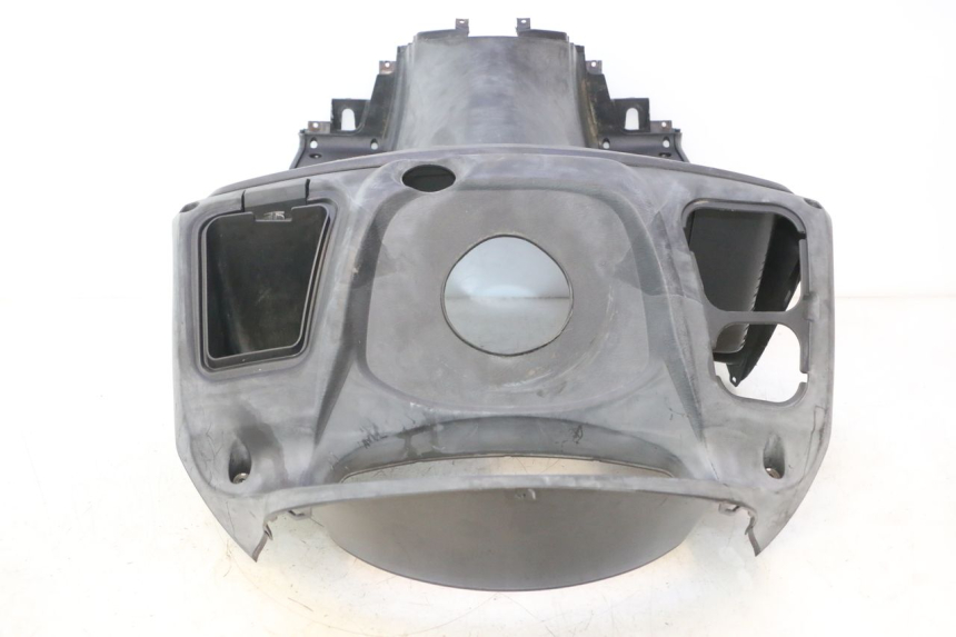 photo de PODSZYBIE WEWNĘTRZNE SUZUKI BURGMAN 125 (2007 - 2014) - Struktura - zbliżenie