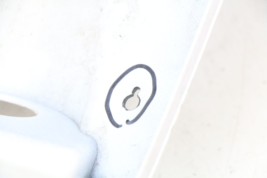 photo de PODSZYBIE WEWNĘTRZNE YAMAHA BW'S 50 (2004 - 2017) - Stan powierzchni