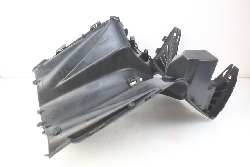 photo de PODSZYBIE WEWNĘTRZNE PEUGEOT CITYSTAR 125 (2011 - 2017) - Inny kąt widzenia