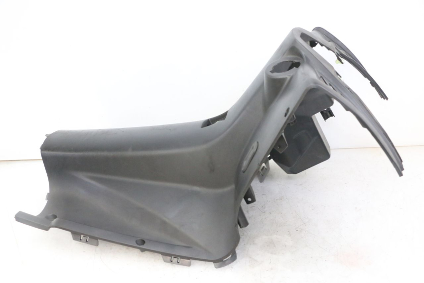 photo de PODSZYBIE WEWNĘTRZNE PEUGEOT CITYSTAR 50 (2013 - 2017) - Stan powierzchni