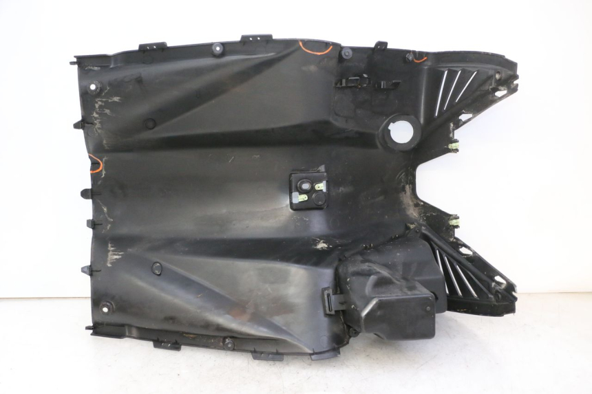 photo de PODSZYBIE WEWNĘTRZNE PEUGEOT CITYSTAR 50 (2013 - 2017) - Stan powierzchni