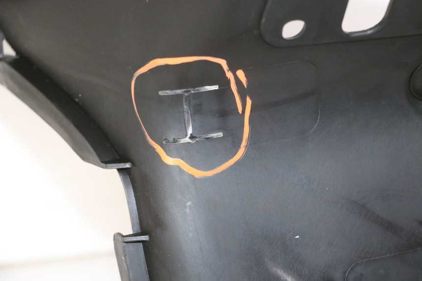 photo de PODSZYBIE WEWNĘTRZNE KYMCO DINK STREET 125 (2009 - 2014) - Punkty mocowania