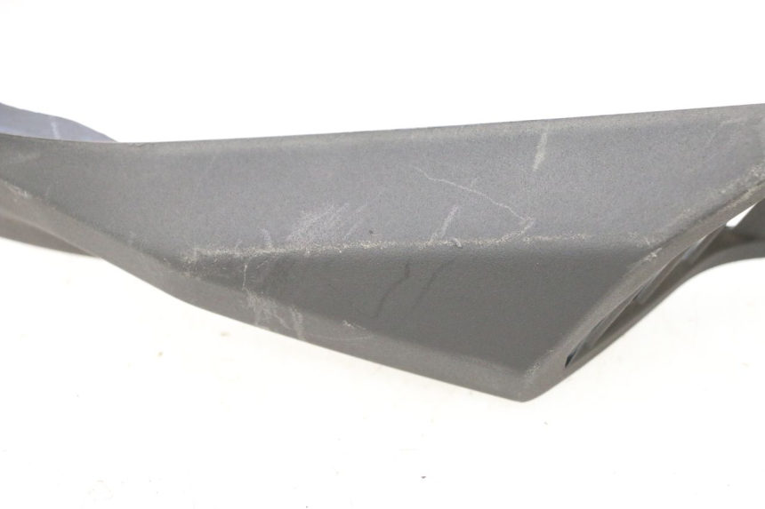 photo de PANEL WEWNĘTRZNY PRAWY KAWASAKI ER-6 ER6 F ABS 650 (2012 - 2016) - Zoom stanu zużycia