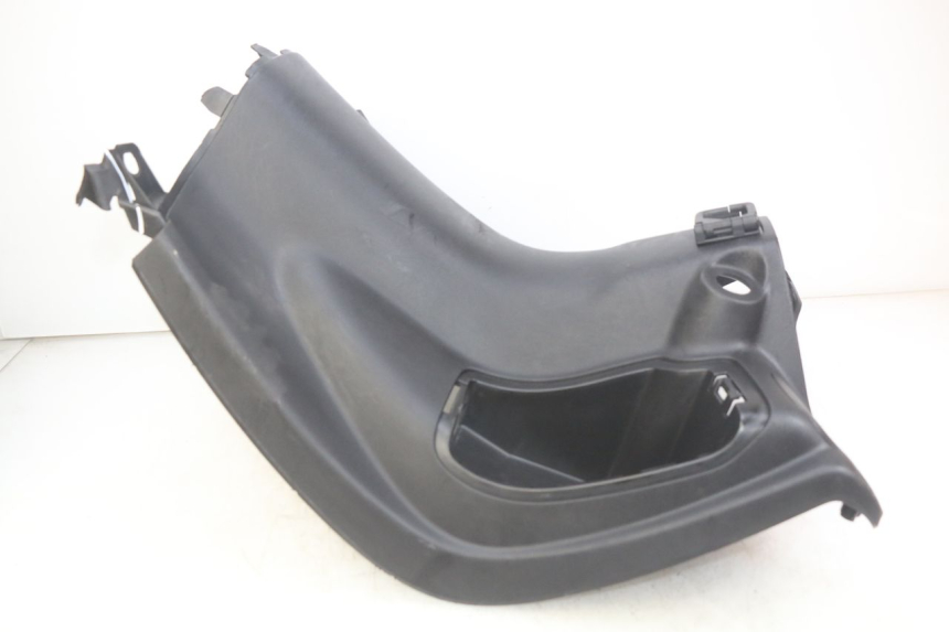 photo de PODSZYBIE WEWNĘTRZNE PEUGEOT ELYSEO 125 (1999 - 2004) - Stan powierzchni