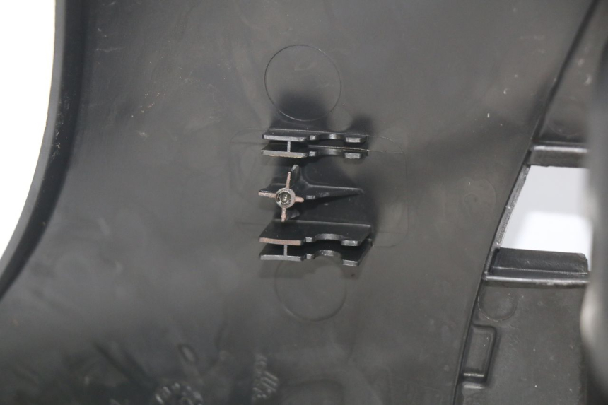 photo de PODSZYBIE WEWNĘTRZNE PIAGGIO FLY 2T 50 (2004 - 2017) - Stan powierzchni