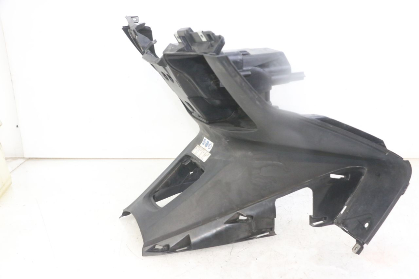 photo de PODSZYBIE WEWNĘTRZNE HONDA FORZA ABS 300 (2013 - 2017) - Szczegóły charakterystyczne