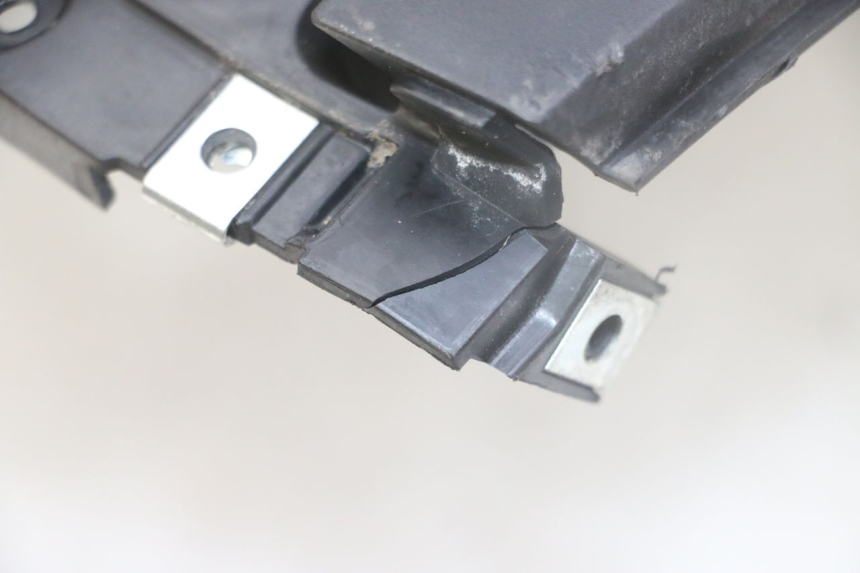 photo de PODSZYBIE WEWNĘTRZNE HONDA FORZA ABS 300 (2013 - 2017) - Zoom stanu zużycia