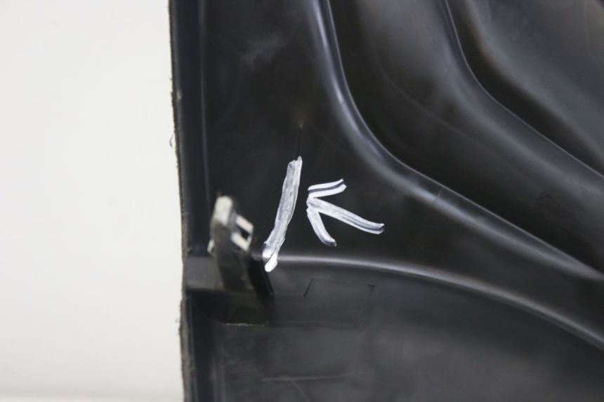 photo de  PIAGGIO FLY 4T 50 (2013 - 2017) - Stan powierzchni