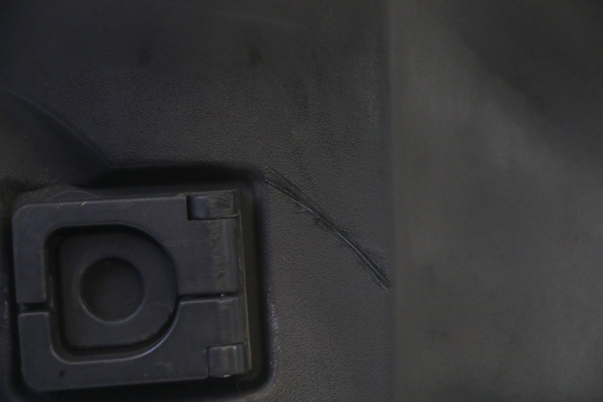 photo de PODSZYBIE WEWNĘTRZNE PEUGEOT KISBEE 4T 50 (2018 - 2022) - Punkty mocowania