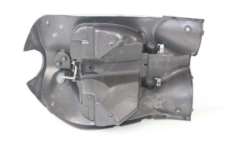 photo de PODSZYBIE WEWNĘTRZNE PIAGGIO LIBERTY 2T 50 (2009 - 2013) - Punkty mocowania