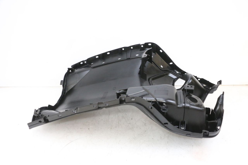 photo de PODSZYBIE WEWNĘTRZNE YAMAHA NEO'S CORE 1 (2022 - 2026) - Zbliżenie komponentów