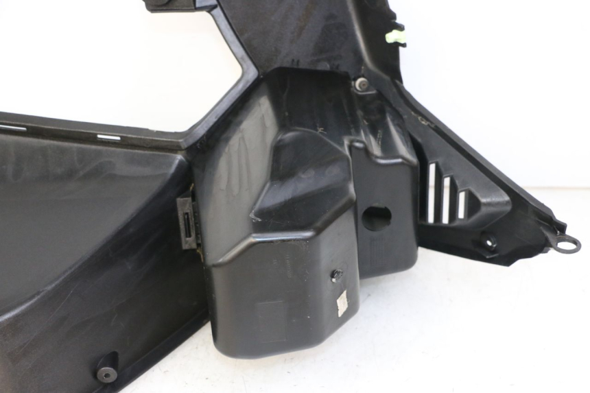 photo de PODSZYBIE WEWNĘTRZNE PEUGEOT SATELIS COMPRESSOR K15 125 (2006 - 2009) - Punkty mocowania