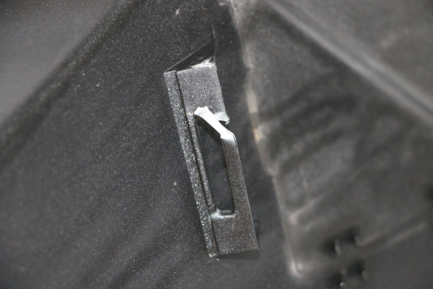 photo de PODSZYBIE WEWNĘTRZNE PEUGEOT SATELIS 125 (2010 - 2012) - Szczegóły charakterystyczne