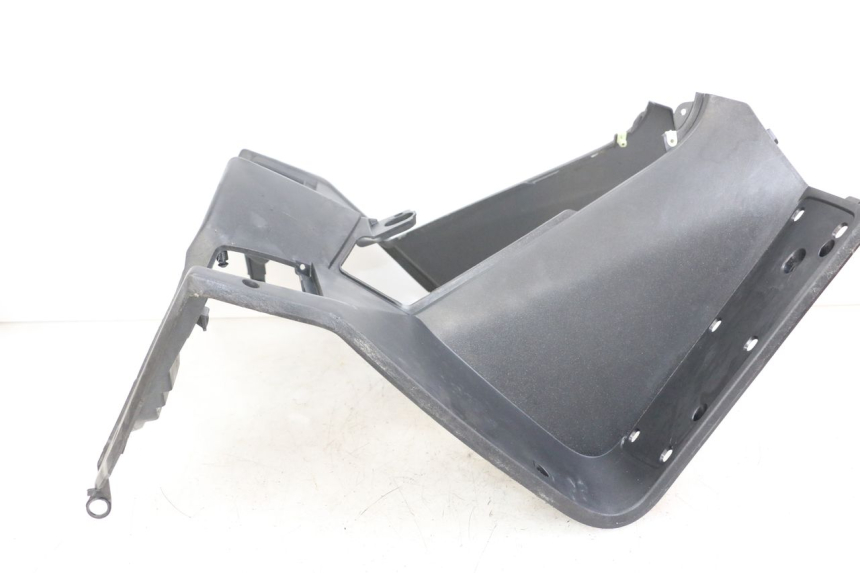 photo de PODSZYBIE WEWNĘTRZNE PEUGEOT SATELIS 125 (2006 - 2009) - Oznaczenia i referencje