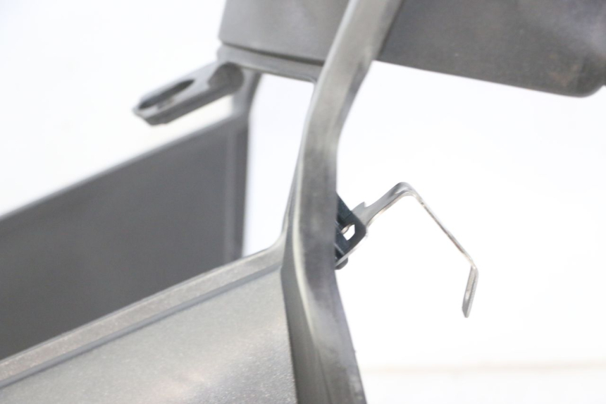 photo de PODSZYBIE WEWNĘTRZNE PEUGEOT SATELIS 125 (2013 - 2018) - Zbliżenie techniczne