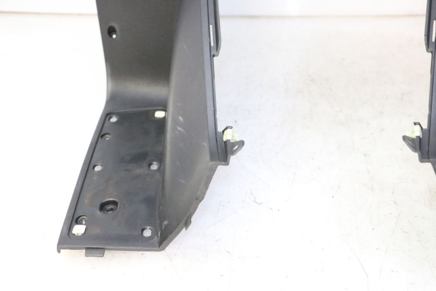 photo de PODSZYBIE WEWNĘTRZNE PEUGEOT SATELIS 125 (2013 - 2018) - Zoom jakości