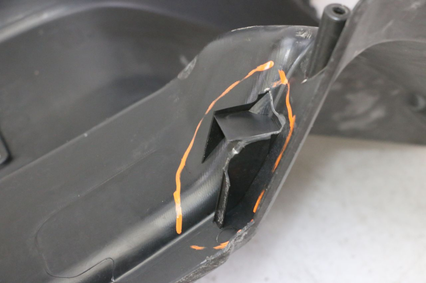 photo de PODSZYBIE WEWNĘTRZNE PEUGEOT SPEEDFIGHT 3 AIR 50 (2009 - 2015) - Zoom stanu zużycia