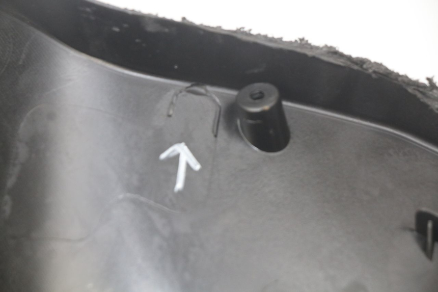 photo de PODSZYBIE WEWNĘTRZNE PEUGEOT STREETZONE 4T 50 (2018 - 2023) - Zoom stanu zużycia