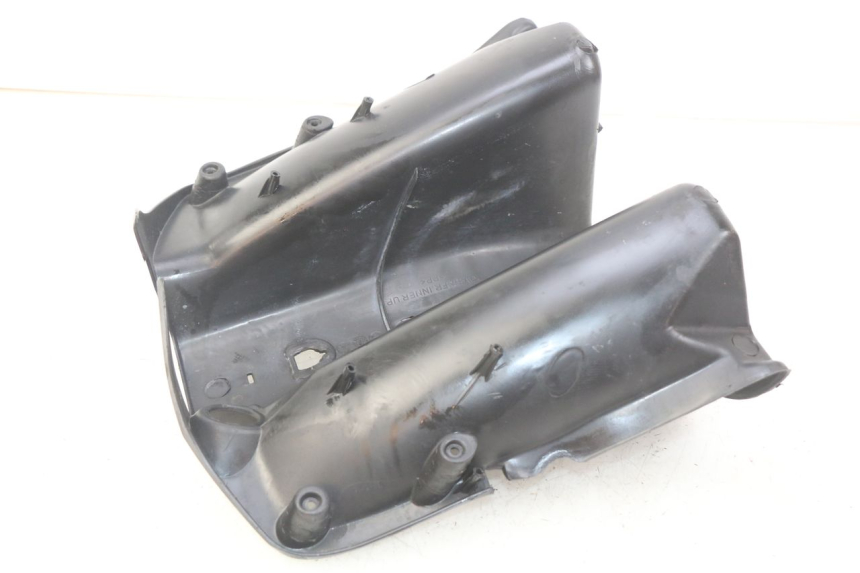 photo de Górna osłona wewnętrzna LONGJIA DIGITA 4T 50 (2019 - 2022) - Zbliżenie techniczne