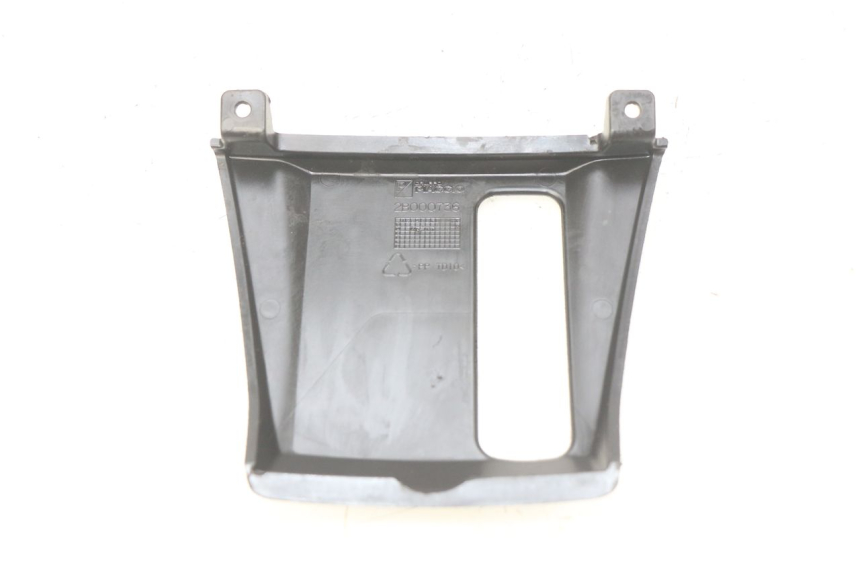 photo de Górna osłona wewnętrzna PIAGGIO MP3 500 (2014 - 2017) - Szczegół części