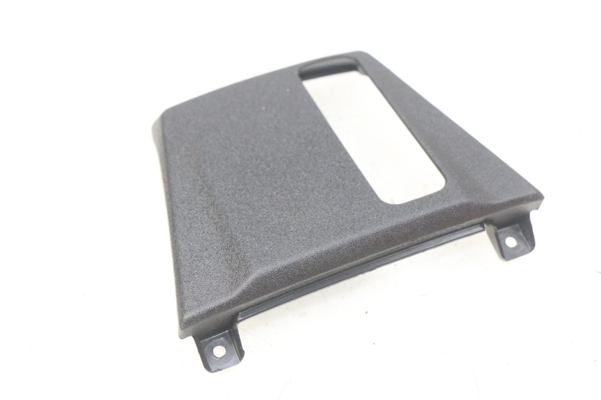 photo de Górna osłona wewnętrzna PIAGGIO MP3 500 (2014 - 2017) - Zoom stanu zużycia