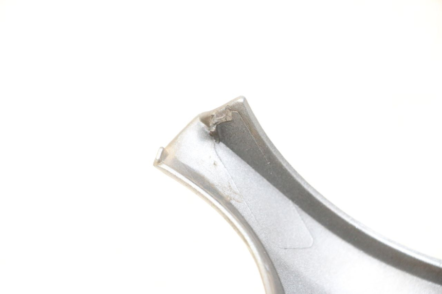 photo de GÓRNA OSŁONA WEWNĘTRZNA HONDA PCX (JF47) 125 (2012 - 2013) - Zoom stanu zużycia