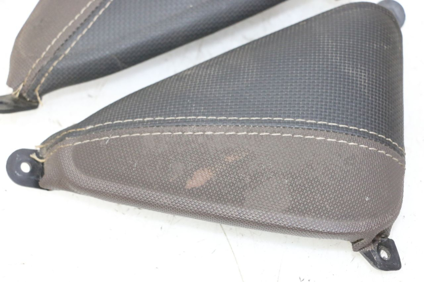 photo de Górna osłona wewnętrzna YAMAHA X-MAX XMAX 125 (2010 - 2013) - Zbliżenie techniczne