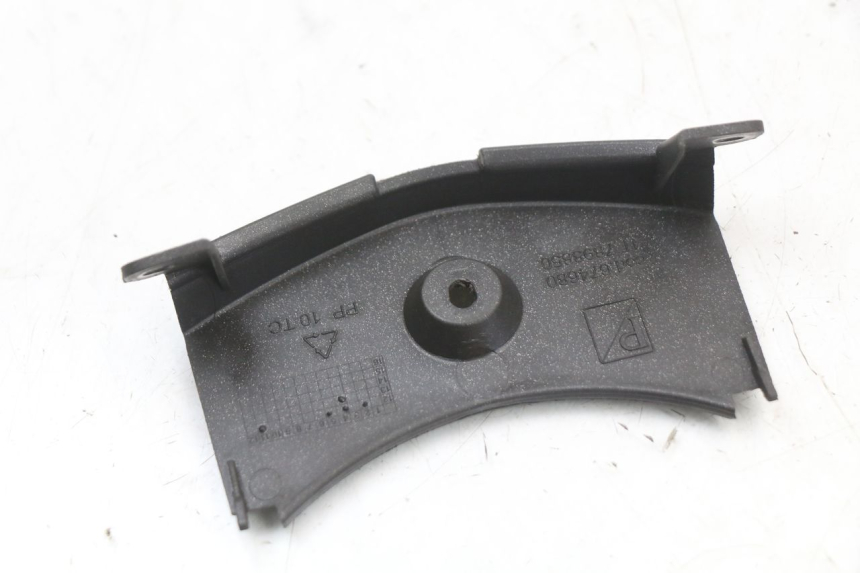 photo de Górna osłona wewnętrzna PIAGGIO X10 125 (2012 - 2017) - Zoom stanu zużycia