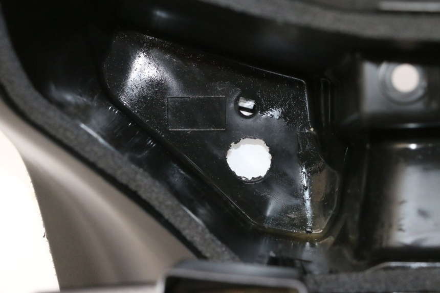 photo de PODSZYBIE WEWNĘTRZNE YAMAHA X-MAX XMAX 125 (2010 - 2013) - Stan powierzchni