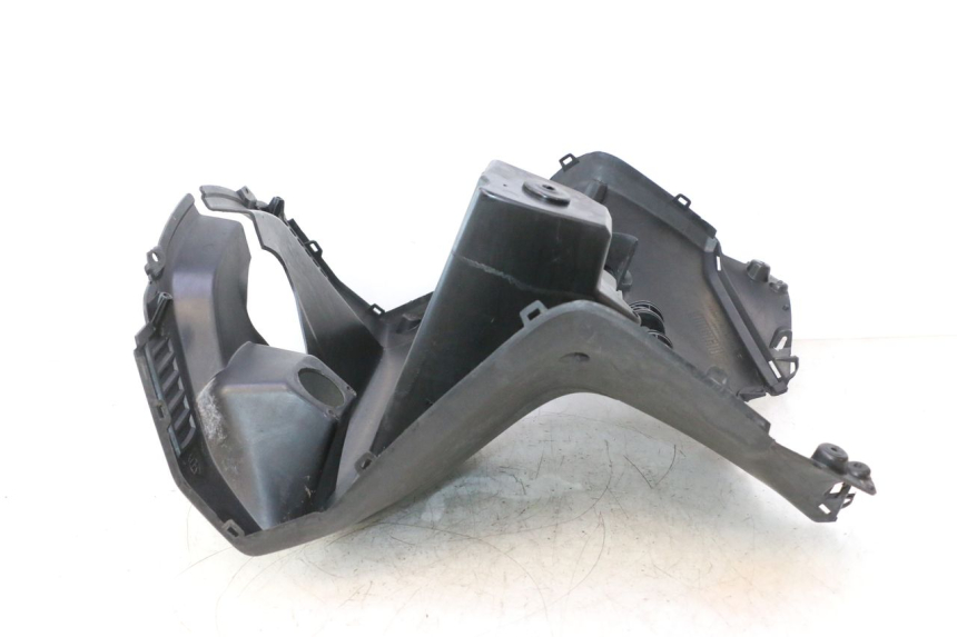 photo de PODSZYBIE WEWNĘTRZNE YAMAHA XMAX X-MAX 125 (2006 - 2009) - Stan powierzchni