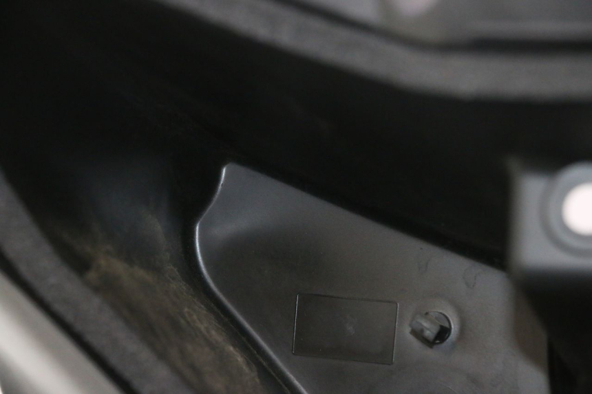 photo de PODSZYBIE WEWNĘTRZNE YAMAHA X-MAX XMAX 125 (2010 - 2013) - Zoom jakości