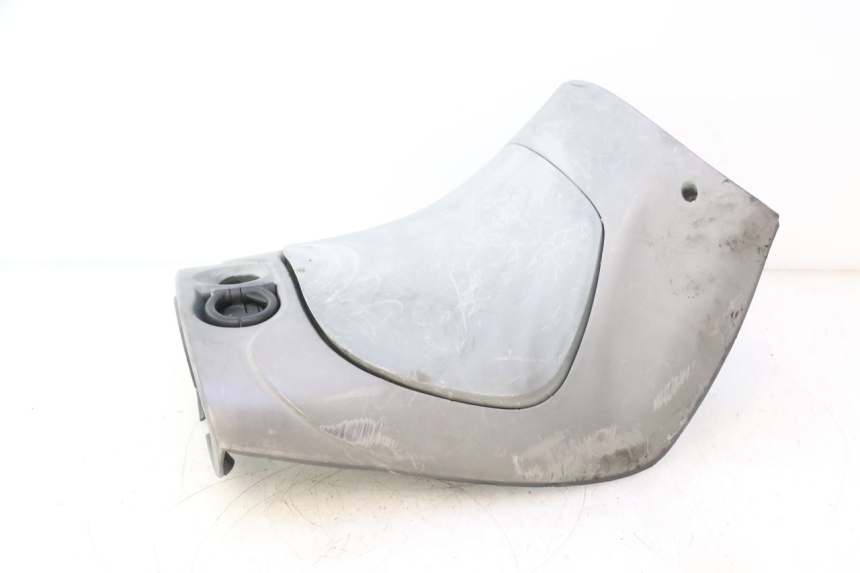photo de FARTUCH WEWNĘTRZNY PIAGGIO ZIP 4T 50 (2006 - 2017) - Oznaczenia i referencje