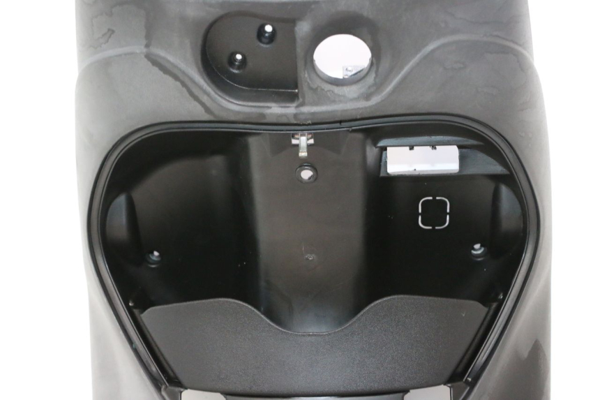 photo de FARTUCH WEWNĘTRZNY PIAGGIO ZIP IGET 4T 50 (2021 - 2023) - Szczegóły charakterystyczne
