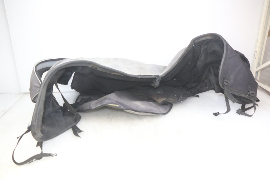 photo de OSŁONA OCHRONNA SUZUKI BURGMAN 650 (2002 - 2004) - Stan powierzchni